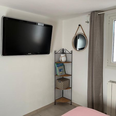 Appartement Deux Pieces Donnant Sur Un Jardin Antibes Exteriör bild